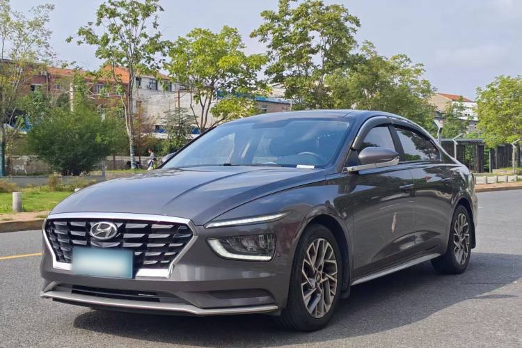 Used Hyundai Mistra 2021 1.8L CVT GLX Elite Edition