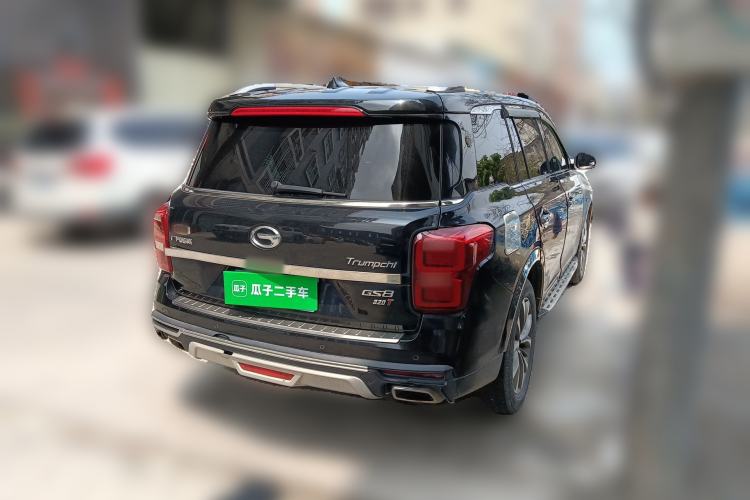 Used GAC Trumpchi GS8 2017 320T Two-Wheel Drive Luxury Smart Connectivity Version (7 Seats)
