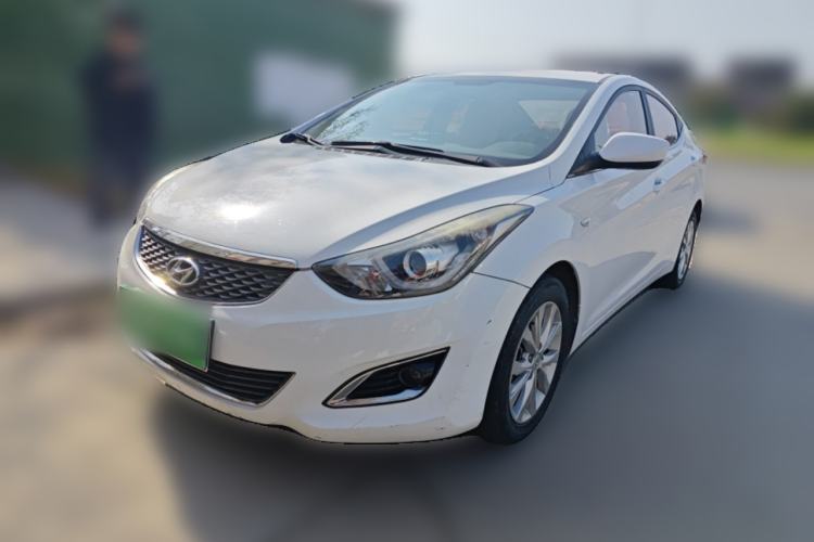 Used Hyundai Elantra (5th Generation / Langdong) 2016 1.6L Automatic Smart Version