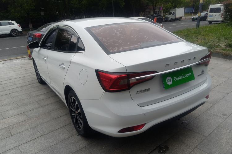 Used Roewe i5 2020 1.5L Automatic 4G Connect Luxury Flagship Edition