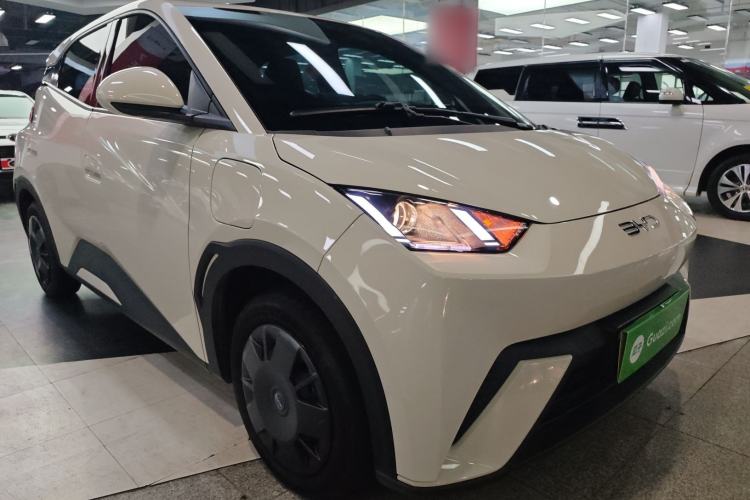 Used BYD Seagull 2024 Honor Edition 305km Dynamic Version Front Right 45 Deg