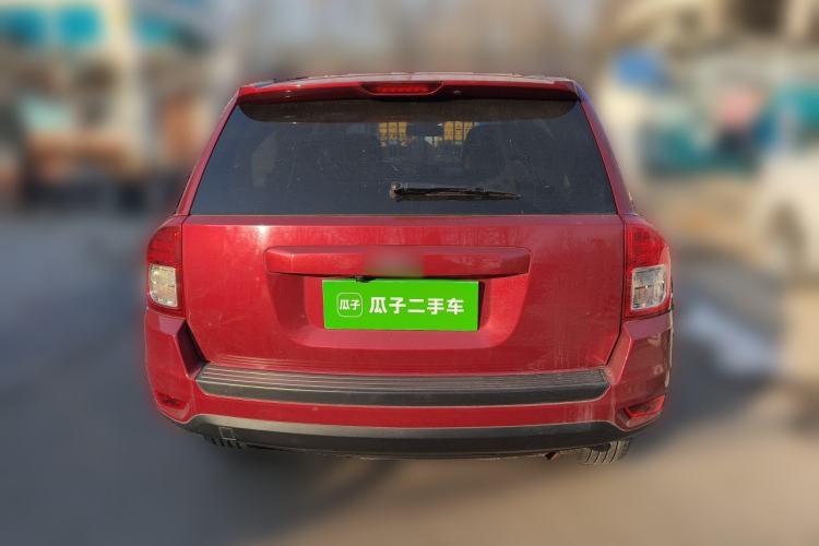 Used Jeep Compass 2012 2.4L four-wheel-drive sport version