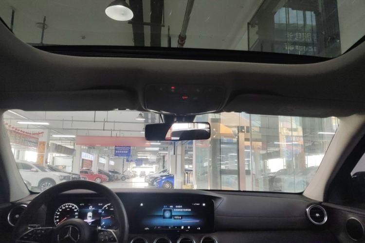 Used Mercedes-Benz E-Class 2022 Second Facelift E 300 L Fashion Edition
