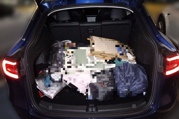 Used Tesla Model Y 2023 Long-Range All-Wheel-Drive Version