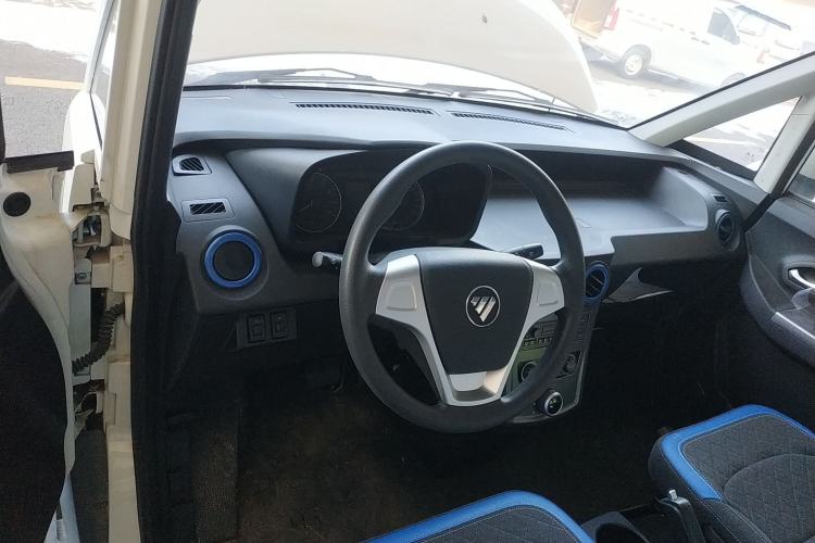 Used Foton Intelligent Blue Elf E7 2024 All-Electric Van Flat Roof 2 Seats CATL 46.36 kWh