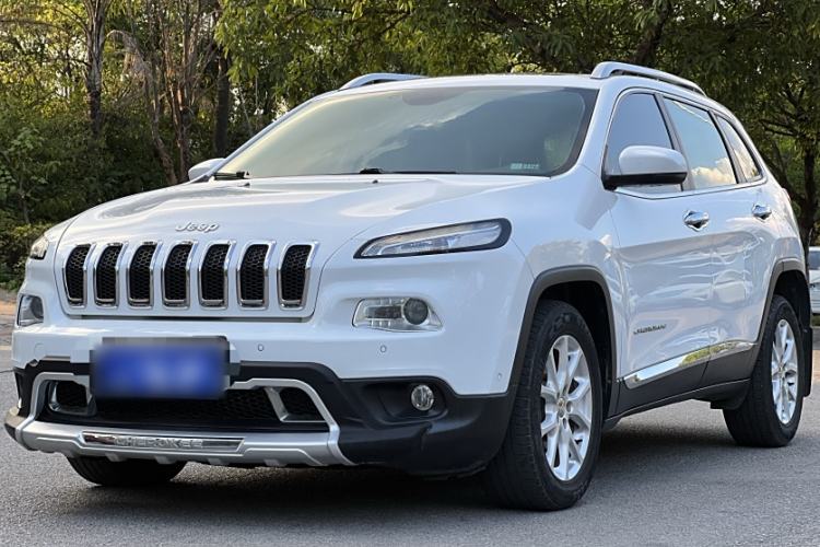 Used Jeep Cherokee 2017 2.4L Leading Smart Edition