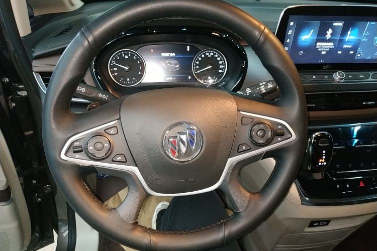 Used Buick GL8 2023 Land Executive Class Smart Enjoyment Model