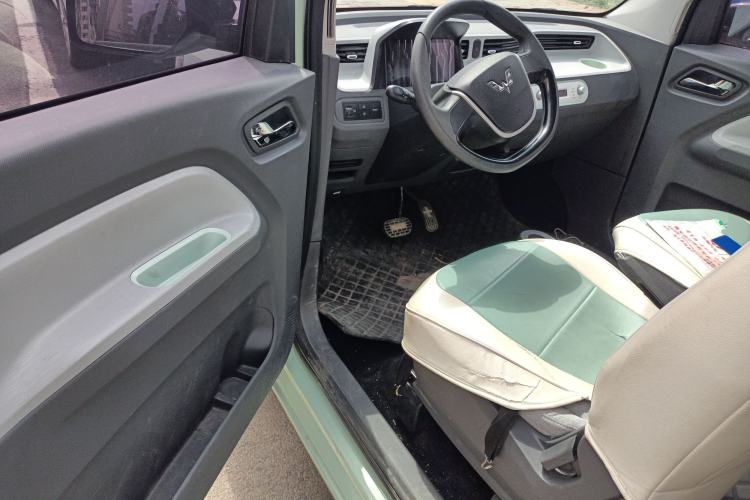 Used Wuling Hongguang MINIEV 2021 Macaron Fashion Model Lithium Iron Phosphate