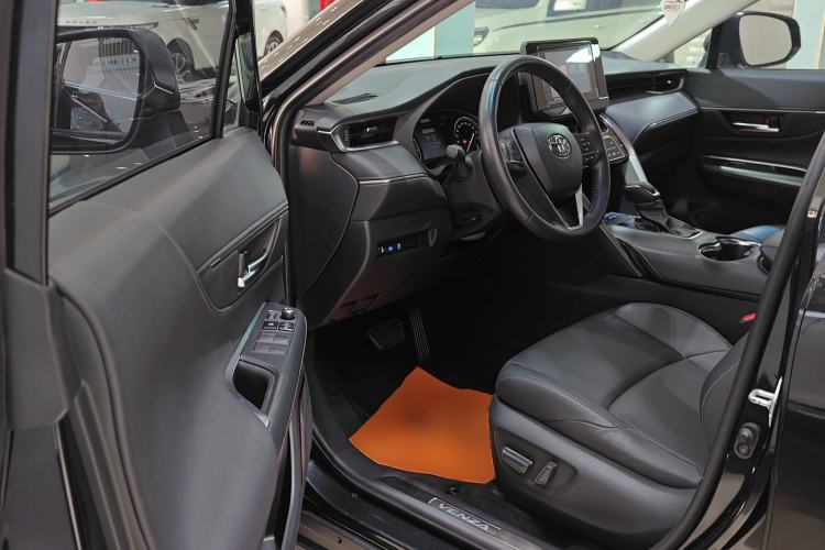 Used Toyota Venza 2022 2.0L CVT Two-Wheel Drive Luxury Edition
