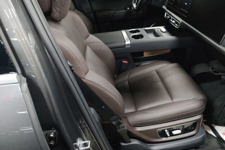 Used Li Auto L9 2022 Max model
