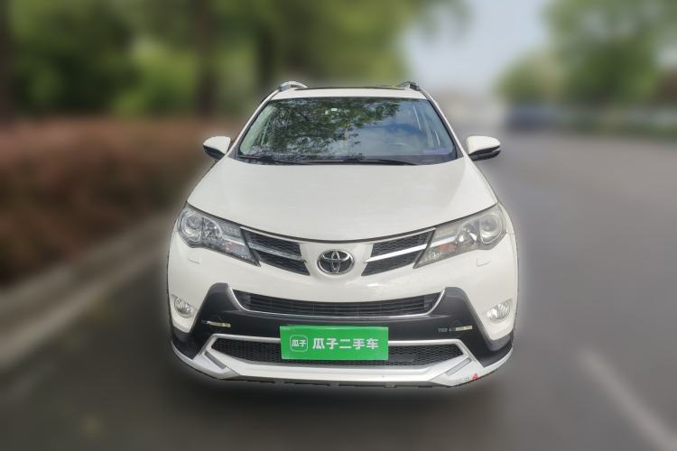 Used Toyota RAV4 2013 2.5L Automatic 4x4 Luxury Edition Front