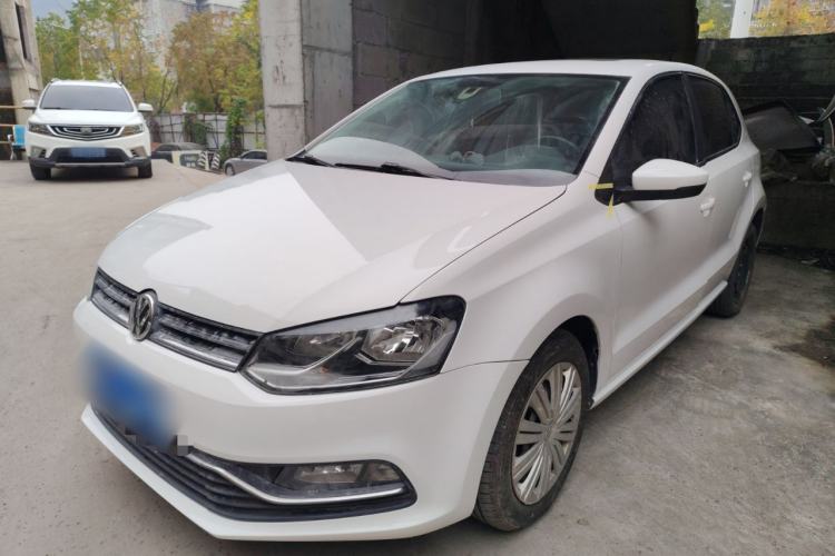 Used Volkswagen Polo 2016 1.6L Automatic Comfort Model
