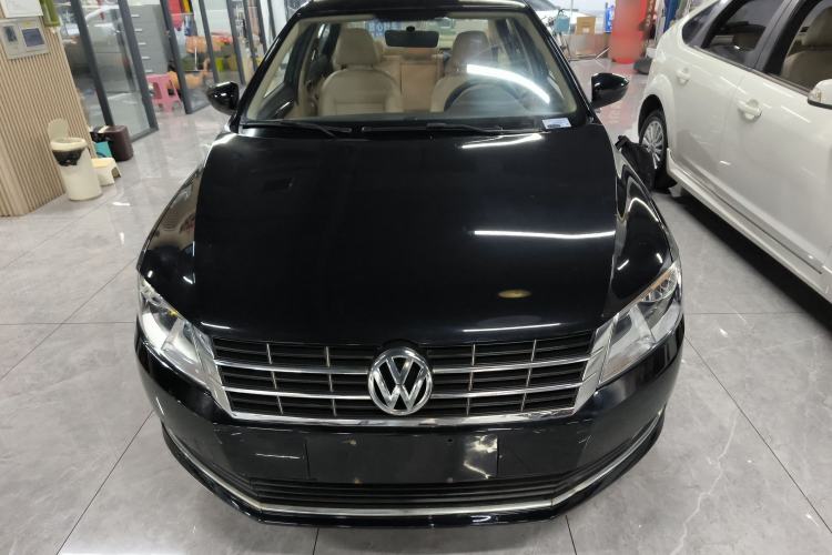 Used Volkswagen Lavida 2013 Restyled Classic 1.6L Automatic Comfort Edition Front