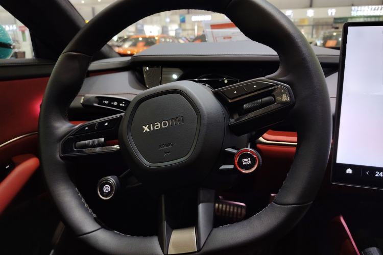 Used Xiaomi Auto SU7 2024 Four-Wheel Drive Ultra-Long Range Advanced Intelligent Driving Max Edition