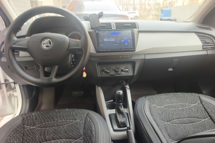 Used Skoda Fabia 2017 1.4L Automatic Car Enjoy Edition
