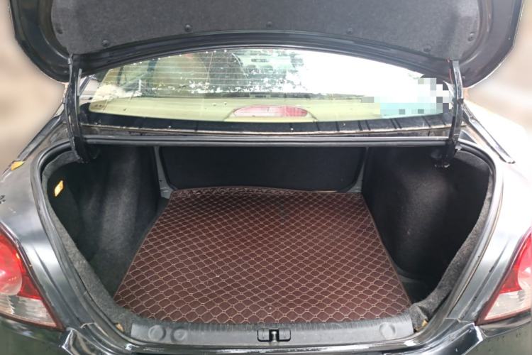 Used Volkswagen Lavida 2011 1.6L Automatic PinYou Edition