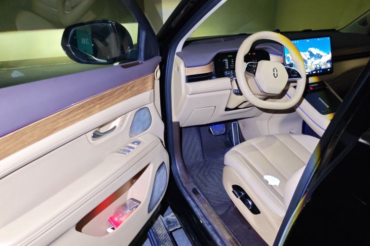 Used Hima AITO M7 2024 1.5T Intelligent Drive Rear-Drive Ultra Version 5 Seats
