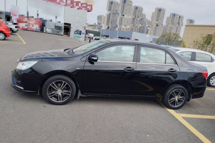 Used BYD Surui 2015 1.5L Manual Luxury Model
