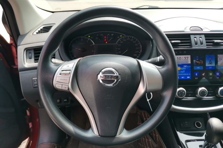 Used Nissan Tiida 2021 1.6L CVT Cool Edition
