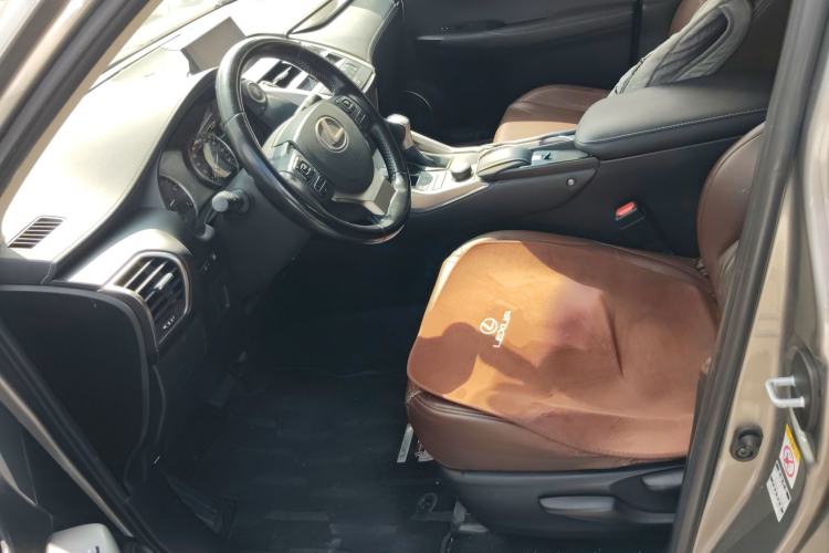 Used Lexus NX 2015 200 Front-Wheel Drive X-Trail SE Edition Left Front Seat