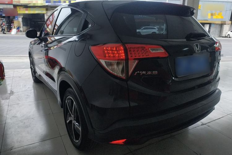 Used Honda Vezel 2020 1.5L CVT Pioneer Edition
