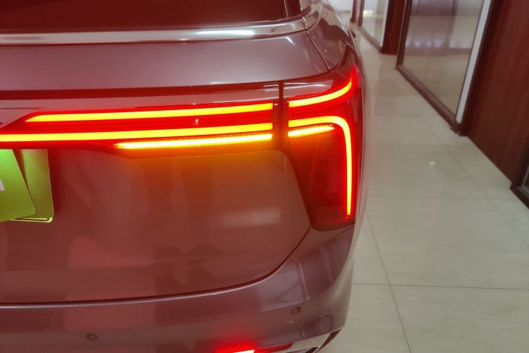 Used Hongqi E-HS9 2021 460 km Range Flagship Edition Six-Seater
