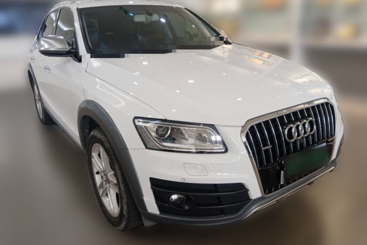 Used Audi Q5 2018 Collector's Edition 40 TFSI Technology Model