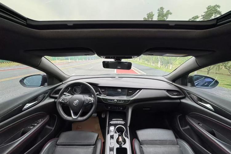 Used Buick Regal 2020 GS 28T Elite Model
