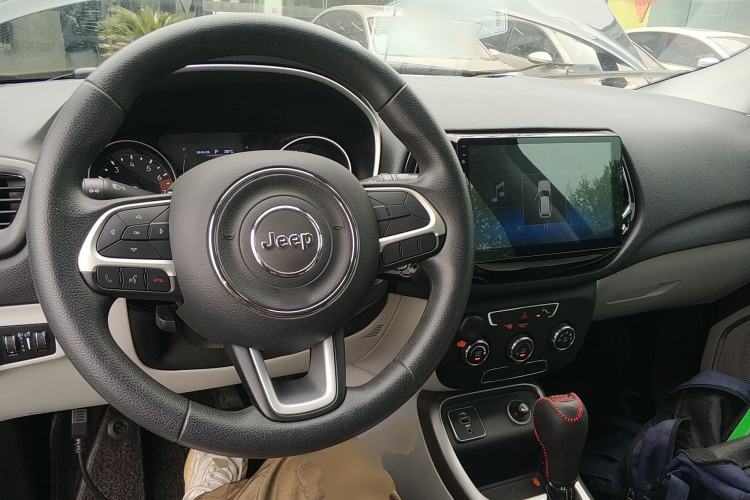 Used Jeep Compass 2017 200T Automatic Comfort Edition