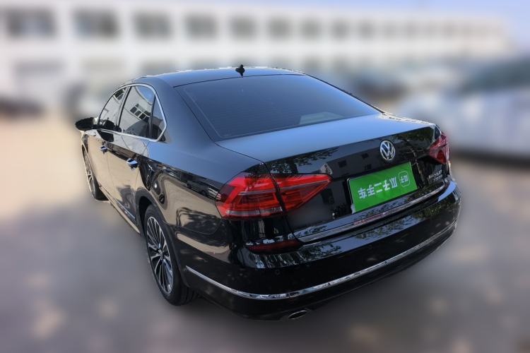 Used Volkswagen Passat 2017 330TSI DSG Luxury Edition

