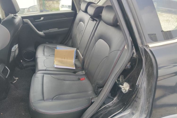 Used Haval H6 2017 Red-Label Sport Edition 1.5T Automatic Two-Wheel Drive Luxury Model Left Rear Seat