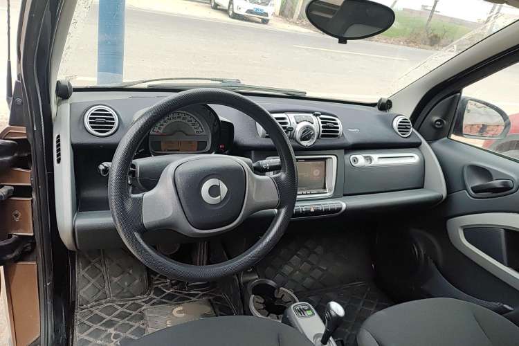 Used smart fortwo 2015 1.0 MHD New Year Special Edition