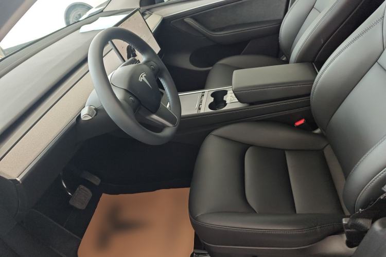 Used Tesla Model Y 2024 Rear-Wheel-Drive Version