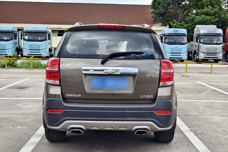 Used Chevrolet Captiva 2015 2.4L Two-Wheel Drive Urban Version 7 Seats