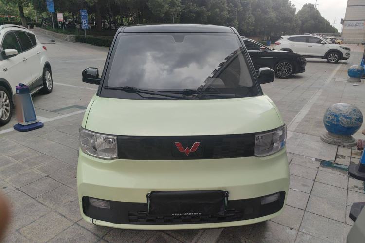 Used Wuling Hongguang MINIEV 2021 Macaron Fashion Model Lithium Iron Phosphate
