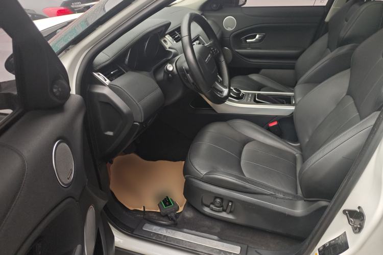 Used Land Rover Range Rover Evoque 2018 240 PS SE Smart Brilliance Edition