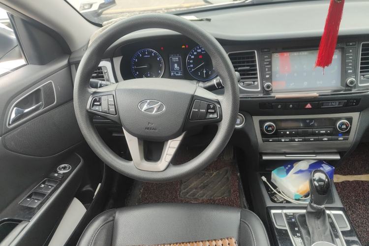 Used Hyundai Mistra 2014 1.8L Automatic Smart GLS
