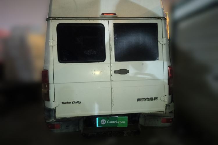 Used Iveco Daily 2014 2.5T-A35 NJ6484ACM47Z4