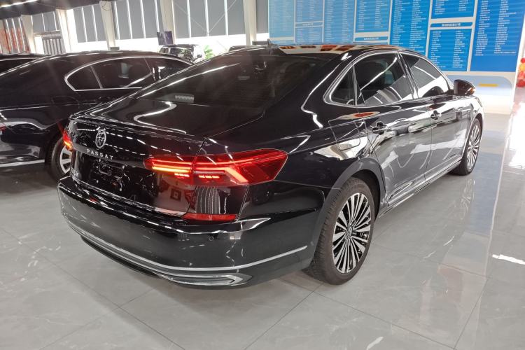 Used Volkswagen Passat 2021 330TSI Luxury Edition
