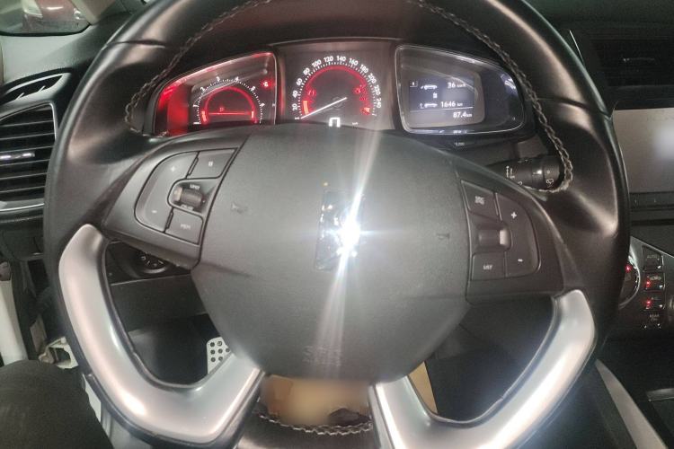 Used DS 5 2013 1.6T Prestige Edition THP200
