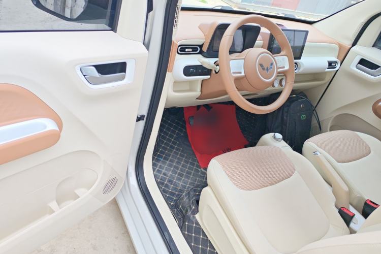 Used Wuling Hongguang MINIEV 2024 3rd Generation 215km Youth Edition Driver Seat