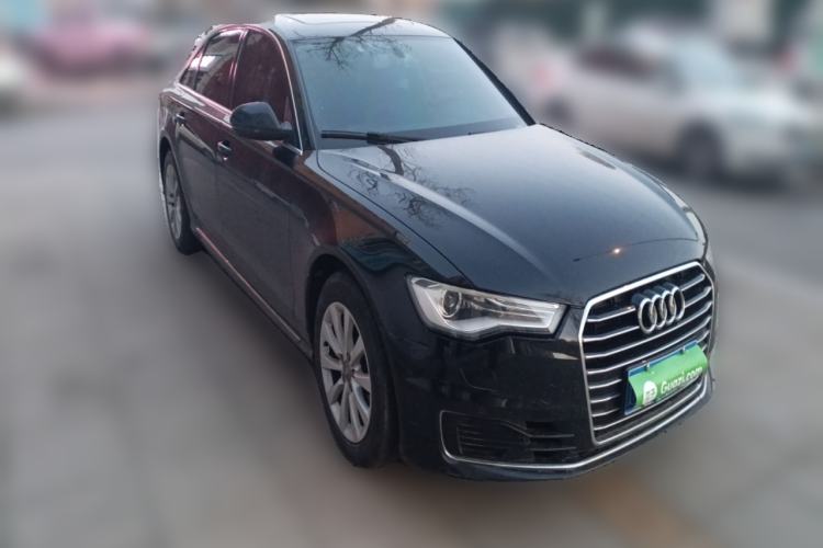 Used Audi A6L 2016 TFSI Technology Edition Front Right 45 Deg