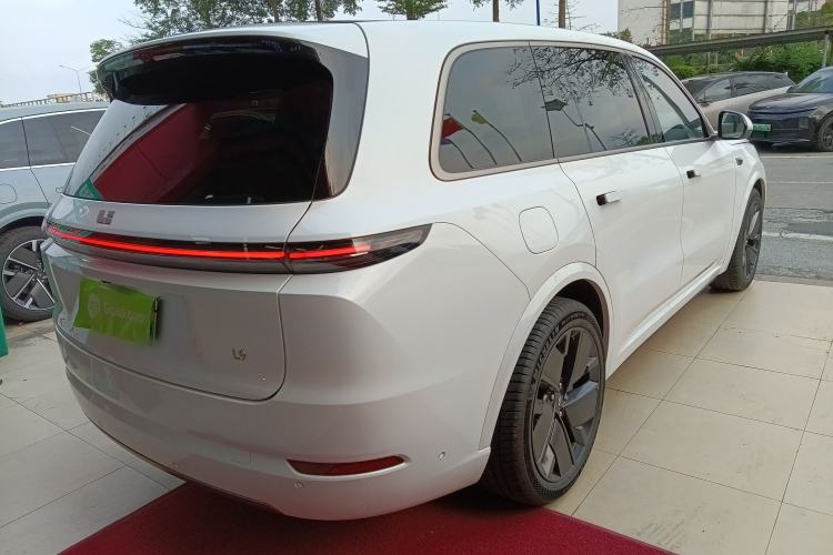 Used Li Auto L9 2025 Ultra Smart Refreshed Edition Rear Right 45 Deg