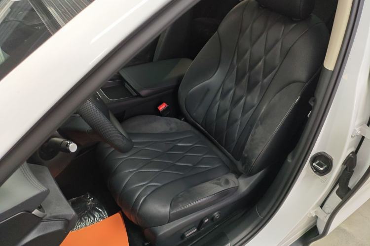 Used Roewe D7 2023 DMH 125km Excellence Edition Left Front Seat