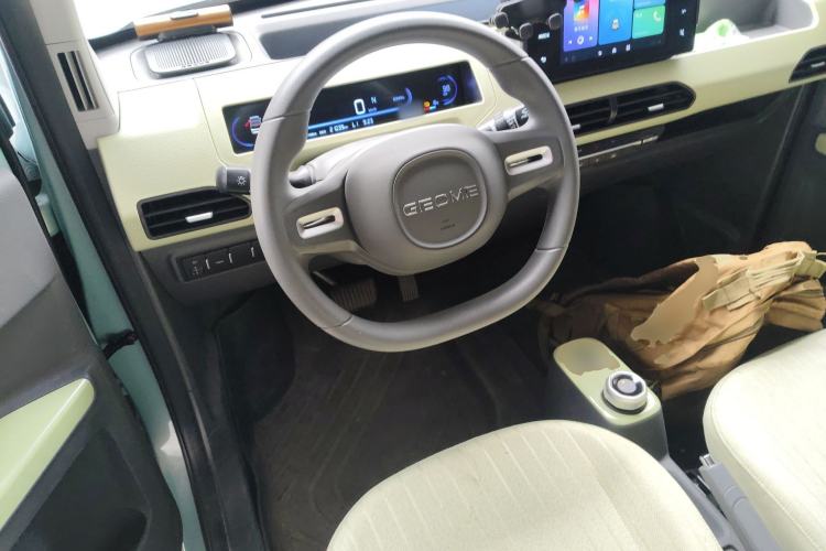 Used Geely Galaxy Panda 2023 Panda Mini 200km Endurance Bear