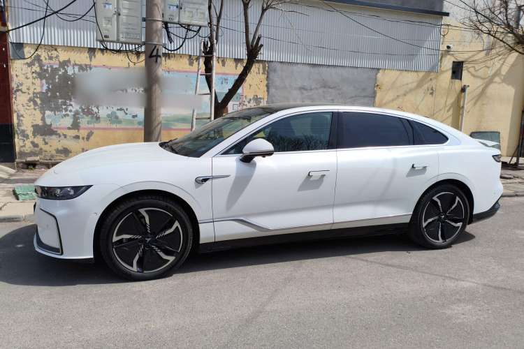 Used VOYAH PASSION 2023 Four-Wheel Drive Flagship Edition
