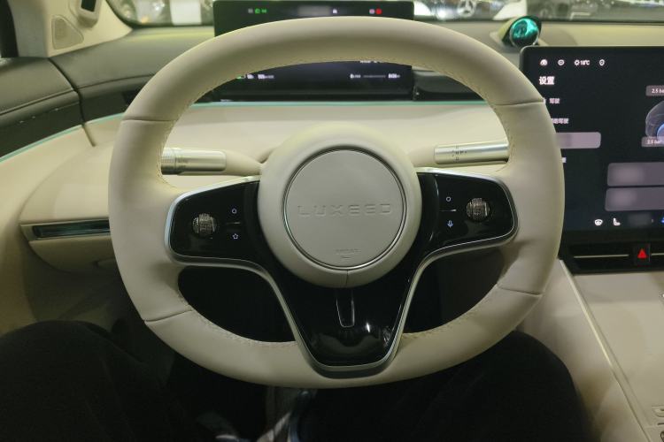 Used Hima Luxeed S7 2024 Pro Rear-Drive Long-Range Version