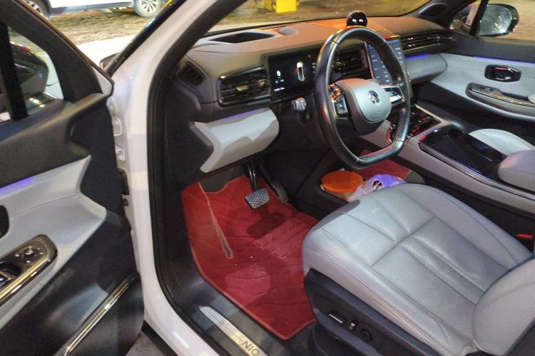 Used Nio ES8 2020 415 km Range 6-Seater Version