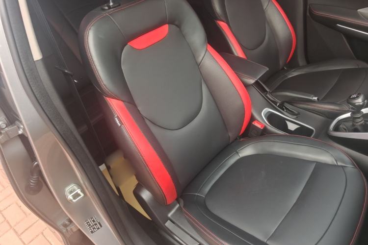 Used Baojun 510 2019 1.5L Manual Prestige Version China V Emission Standard Right Front Seat