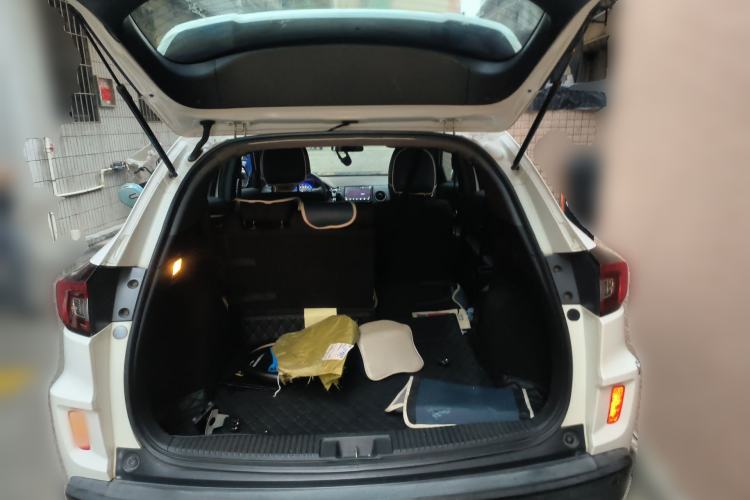 Used Honda XR-V 2015 1.5L LXi CVT Classic Edition Trunk